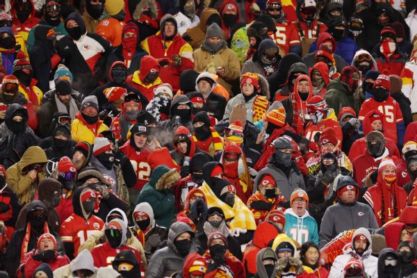 Hospital: Fan amputations tied to -4 F Chiefs game