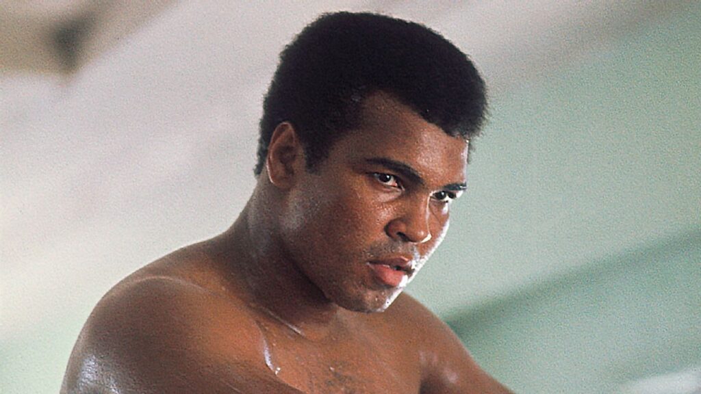 Muhammad Ali to be inducted into WWE Hall