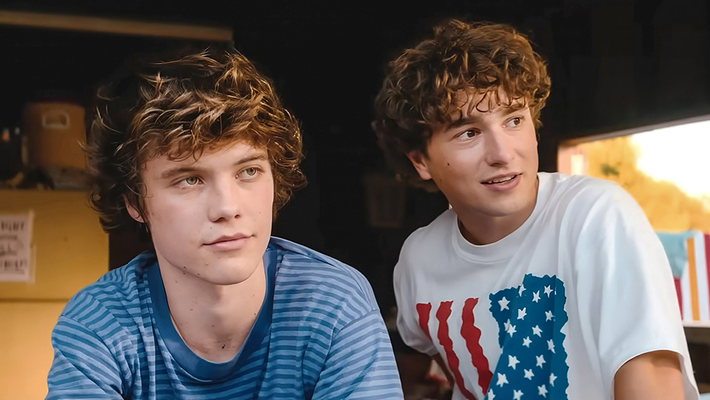 ‘Snack Shack’ Review: Gabriel LaBelle and Conor Sherry Play Teenage Hustlers in a By-the-Book Coming-of-Age Tale