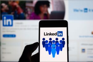LinkedIn’s Top Companies for 2024 Offer ‘Robust’ Compensation Packages — and They’re All Hiring: What to Expect at JPMorgan Chase & Co., General Motors and More