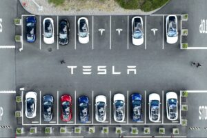 Elon Musk Tells Investors Cheaper Tesla Electric Cars Should Arrive Ahead of Schedule