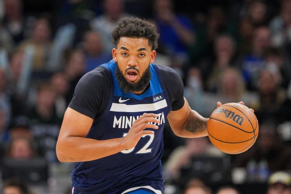 Sources: Wolves’ Towns expected to return Fri.