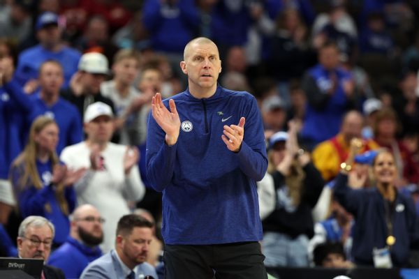 Sources: Kentucky targeting BYU’s Pope as coach