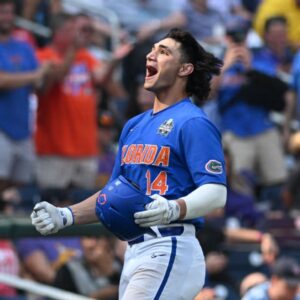 UF’s Caglianone ties DI record with another HR