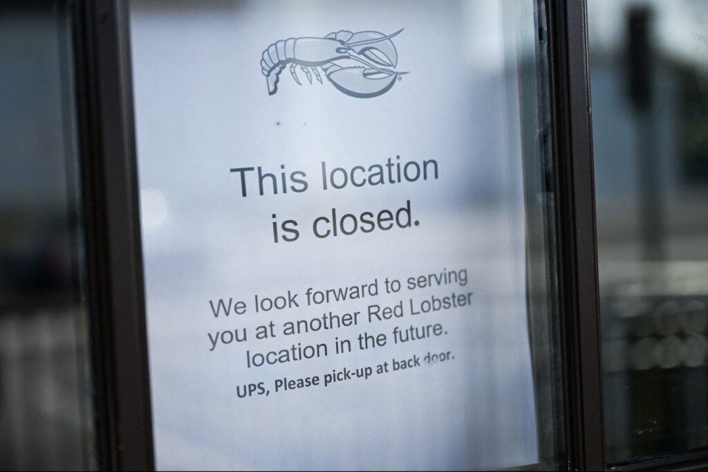 Red Lobster Suddenly Shutters Dozens of Locations Without Warning Employees, Begins Auctioning Off Equipment