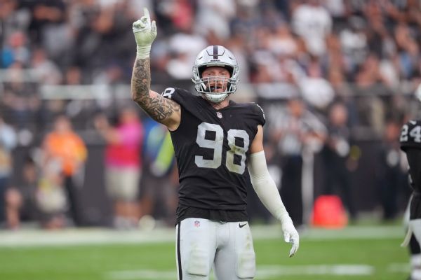 Sources: Raiders redo contract to reward Crosby