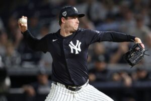 Yanks’ Cole takes next step, throws off mound