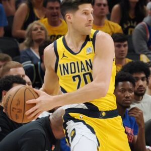Pacers break out in Game 4, tie series with Knicks