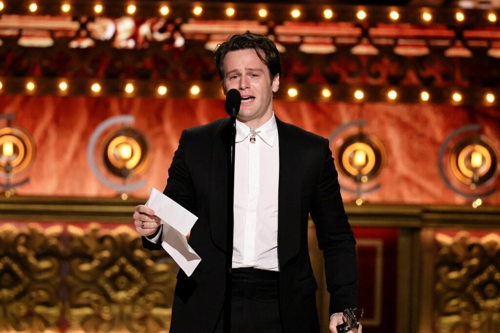 Jonathan Groff Cries Winning First Tony Award, Thanks ‘Spring Awakening’ Cast for Inspiring Him to Come Out at 23