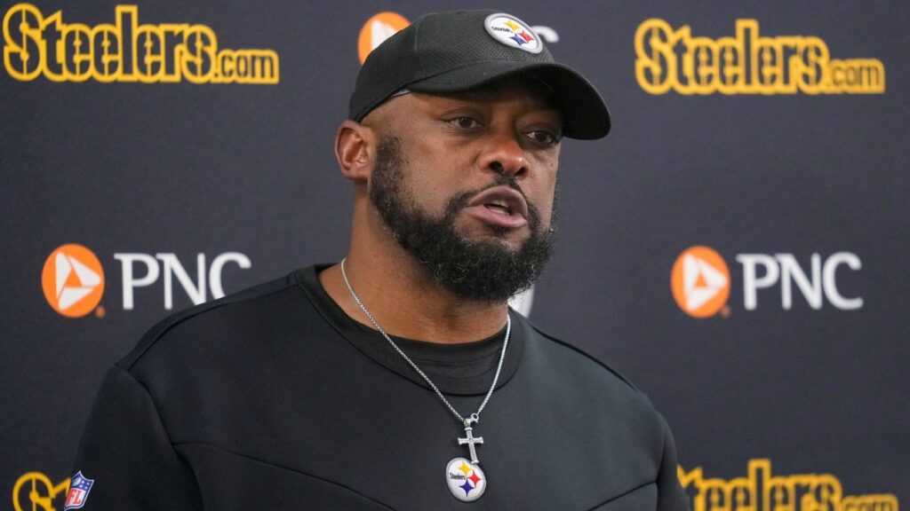 Steelers’ Tomlin gets extension through 2027