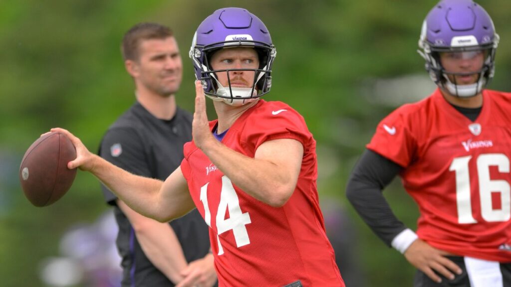 Darnold, not McCarthy, to start at Vikings camp