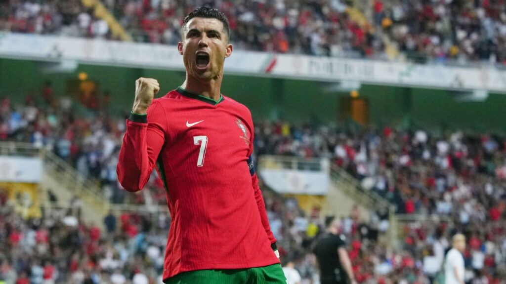 Portugal win as Ronaldo starts in record 6th Euro