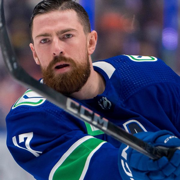 Hronek, 26, secures eight-year deal from Canucks