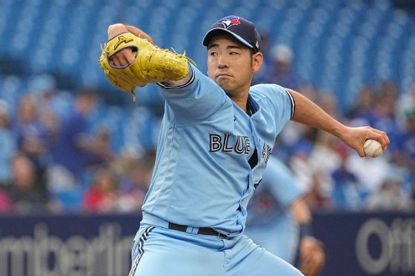 Sources: Astros bolster rotation with Jays’ Kikuchi